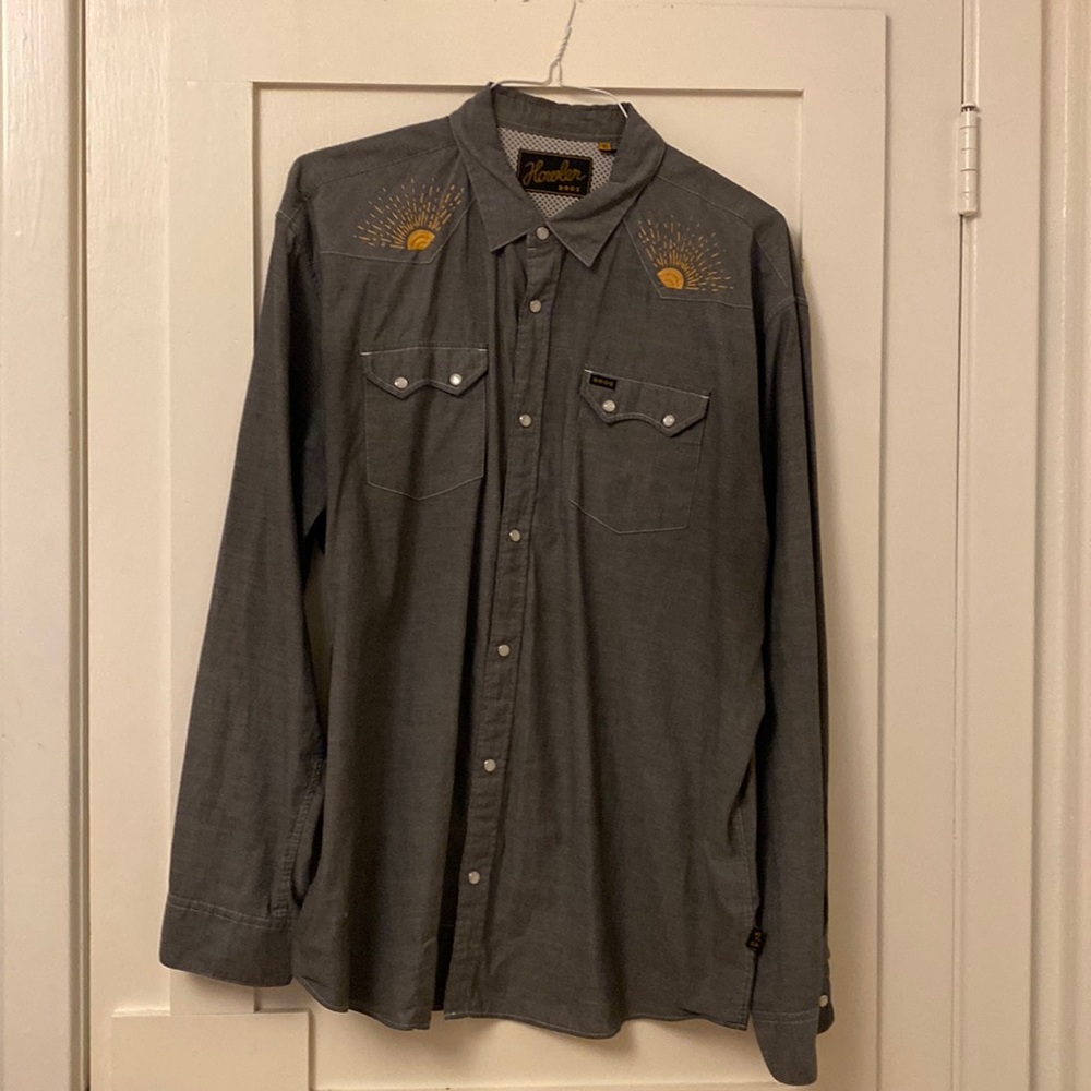 Howler Bros. Long sleeve pearl snap